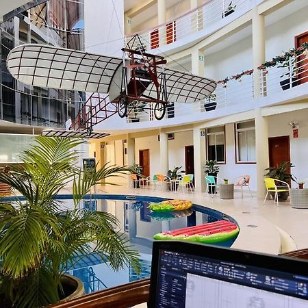 Vuelo 78 Hotel Tarapoto Eksteriør billede