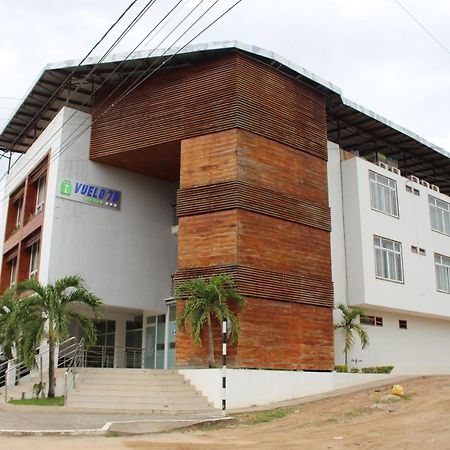 Vuelo 78 Hotel Tarapoto Eksteriør billede
