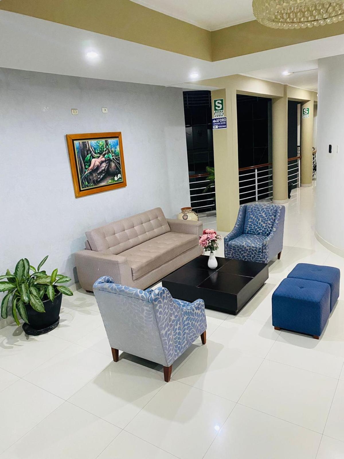Vuelo 78 Hotel Tarapoto Eksteriør billede